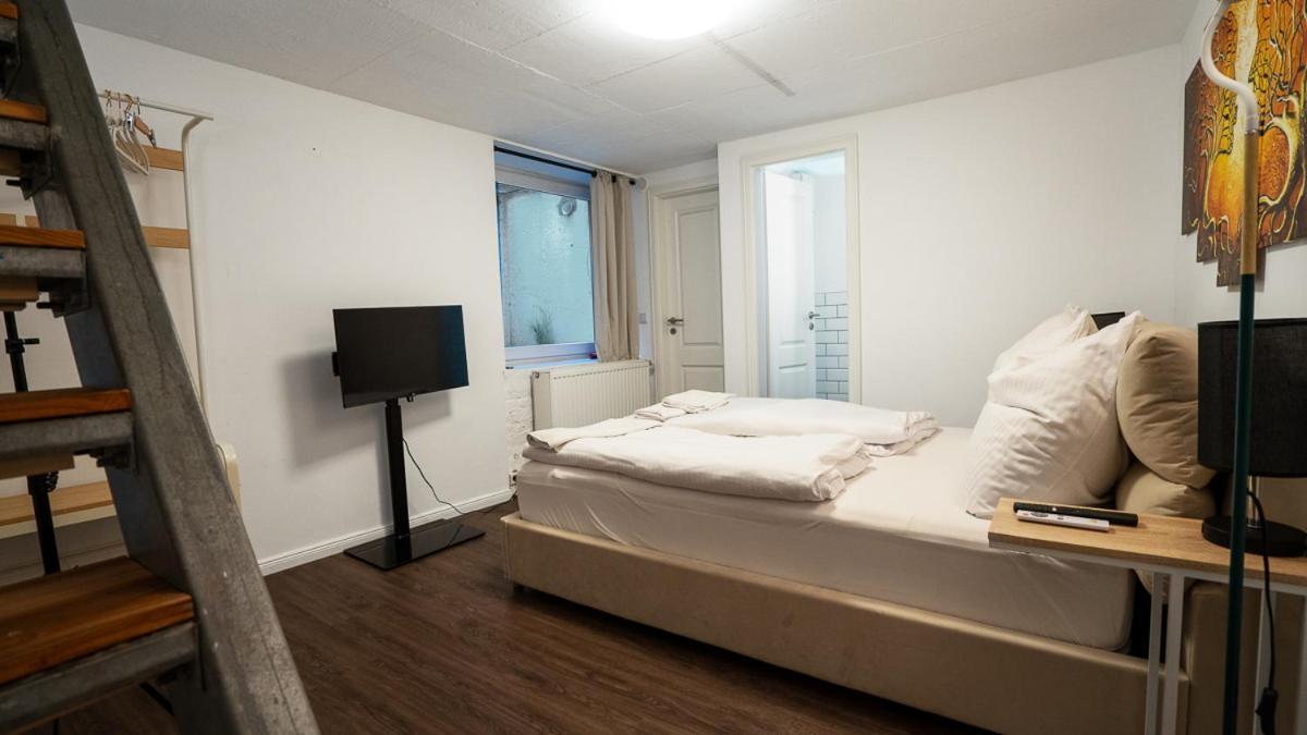 Ferienhaus Boxi Jungle House - Unique In Friedrichshain - 3br