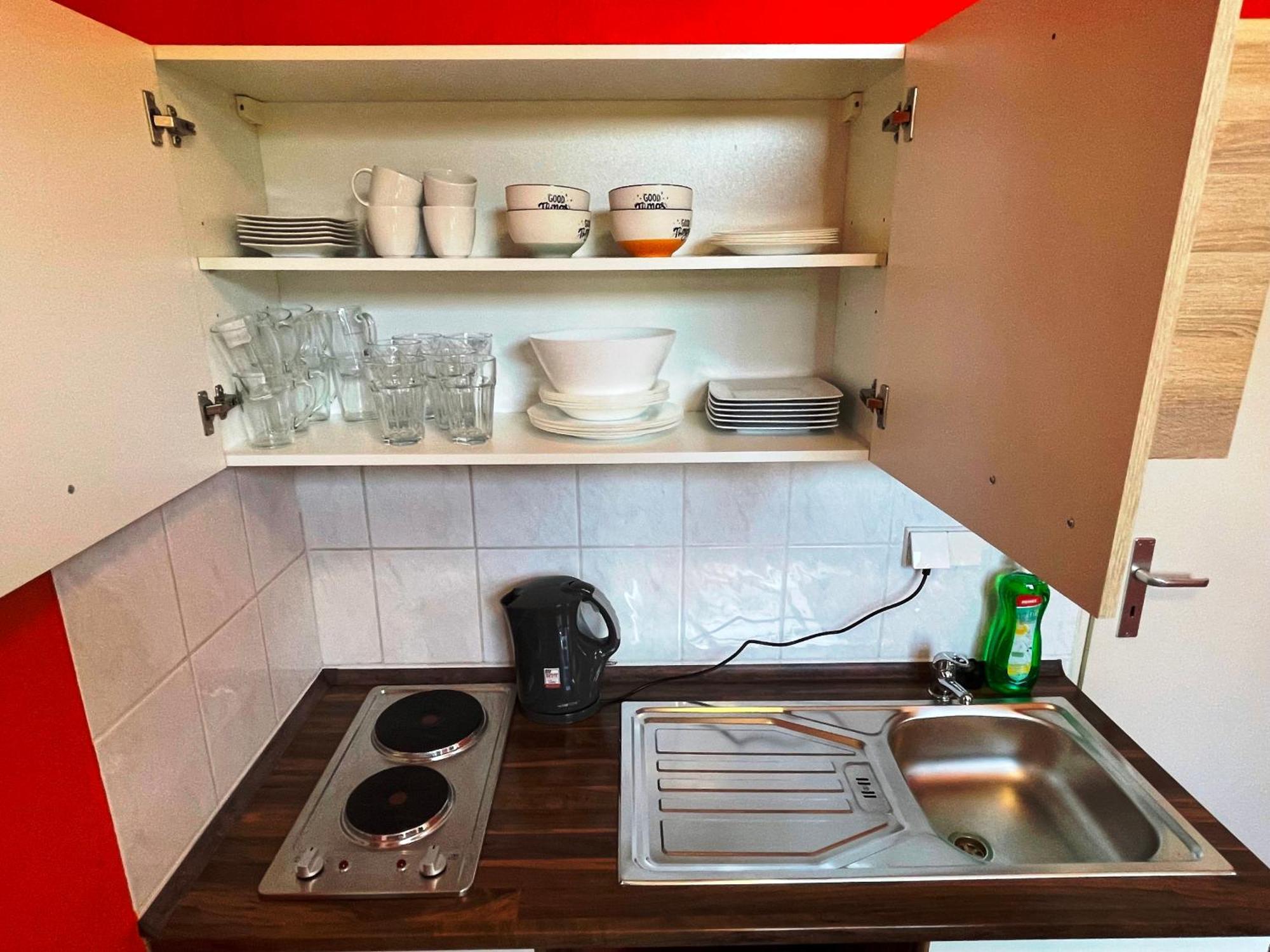 Appartement Fewo2-1 Zim Apart-5 Bett-kueche-dusche Wc-parkplatz