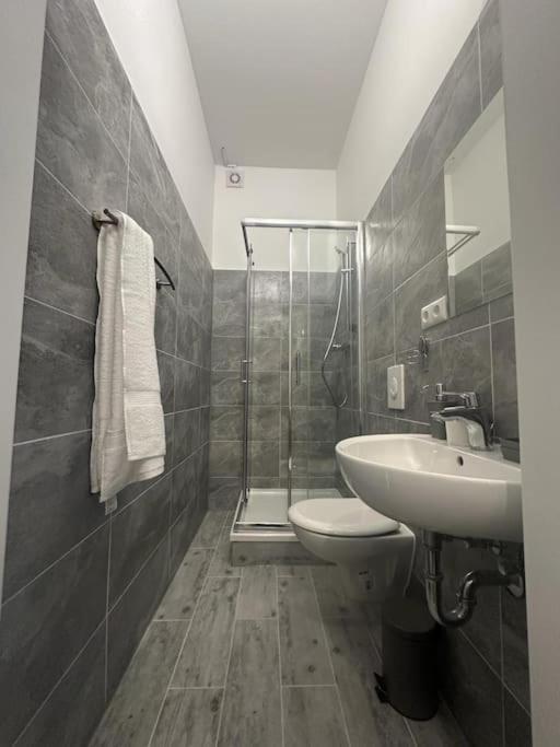 2-rooms In Apartment Berlin
