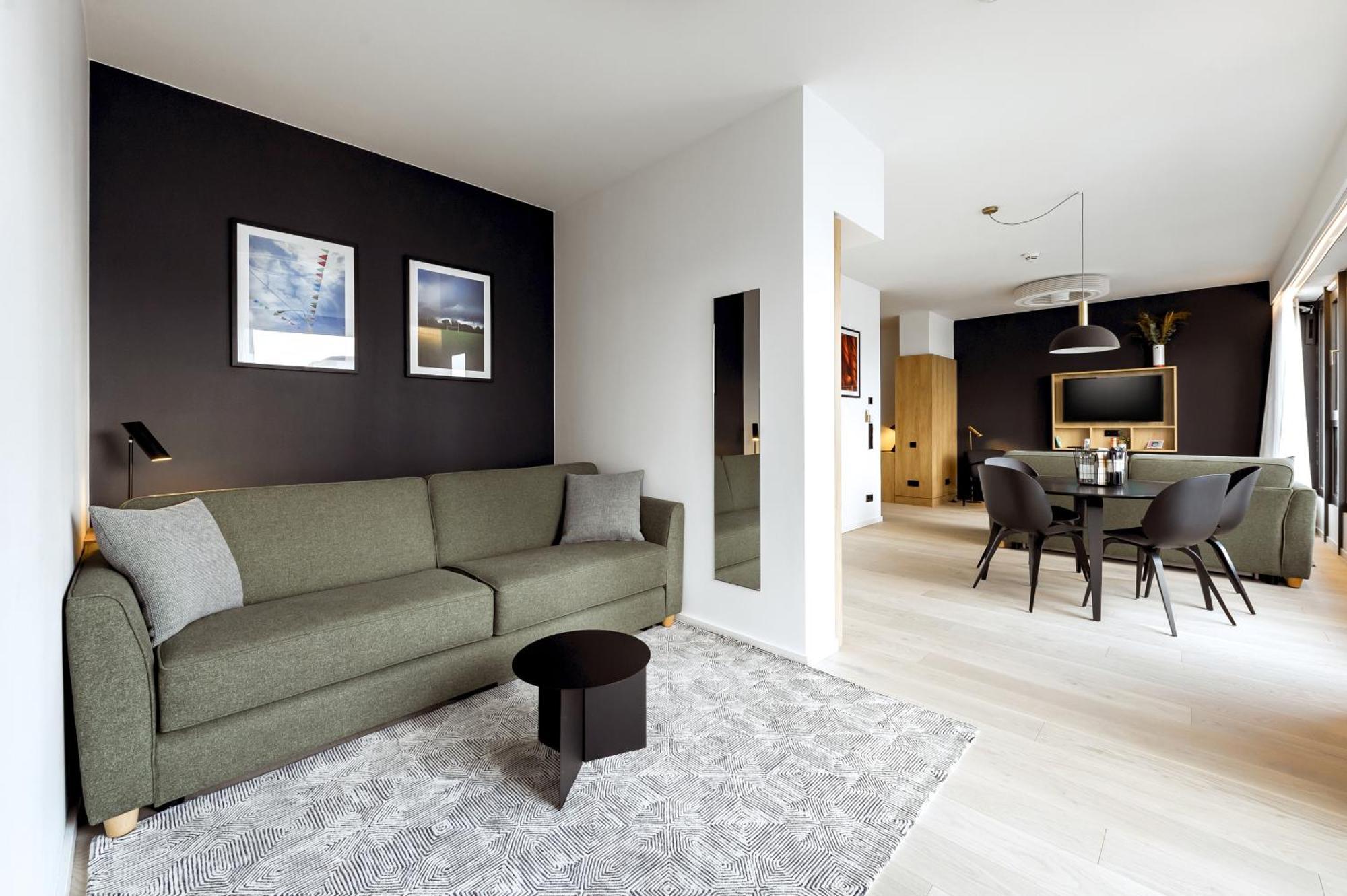 Wilde Berlin, Checkpoint Charlie Lejlighedshotel
