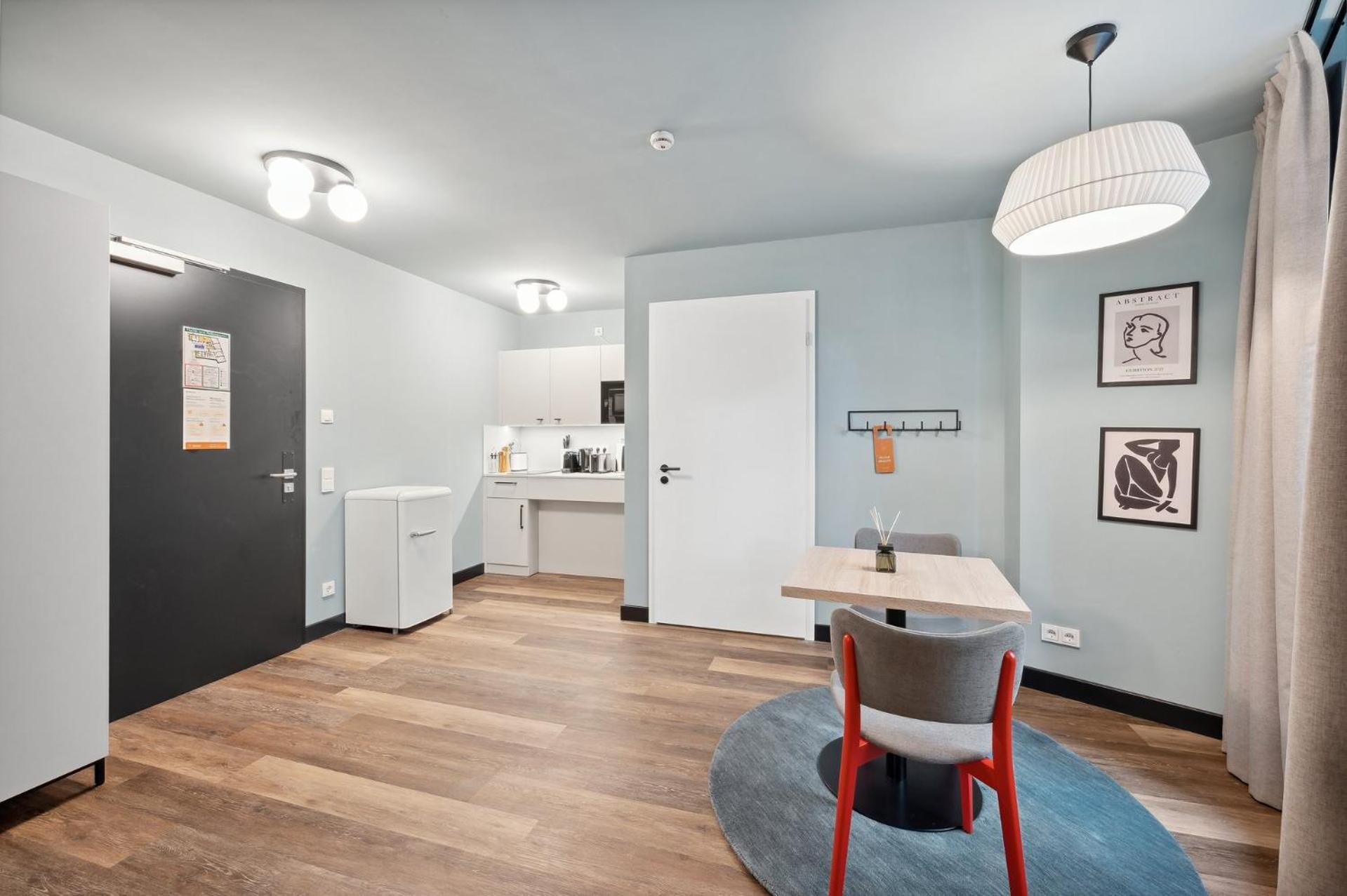 Limehome Stresemannstr Lägenhet *
