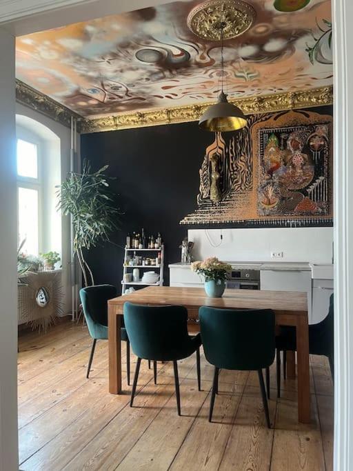 Lejlighed Enjoy Prenzlauer Berg At Its Best - Bright, Spacious, Ideally Located On 60M2 For 2 People *