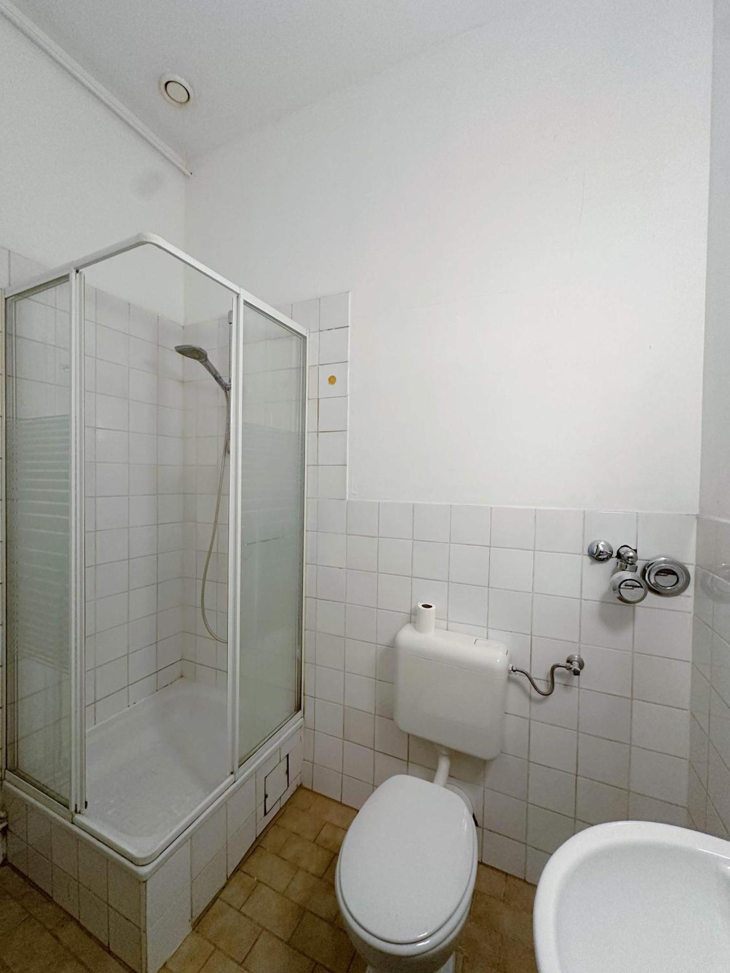 In Shared In Berlin-kreuzberg Lägenhet *