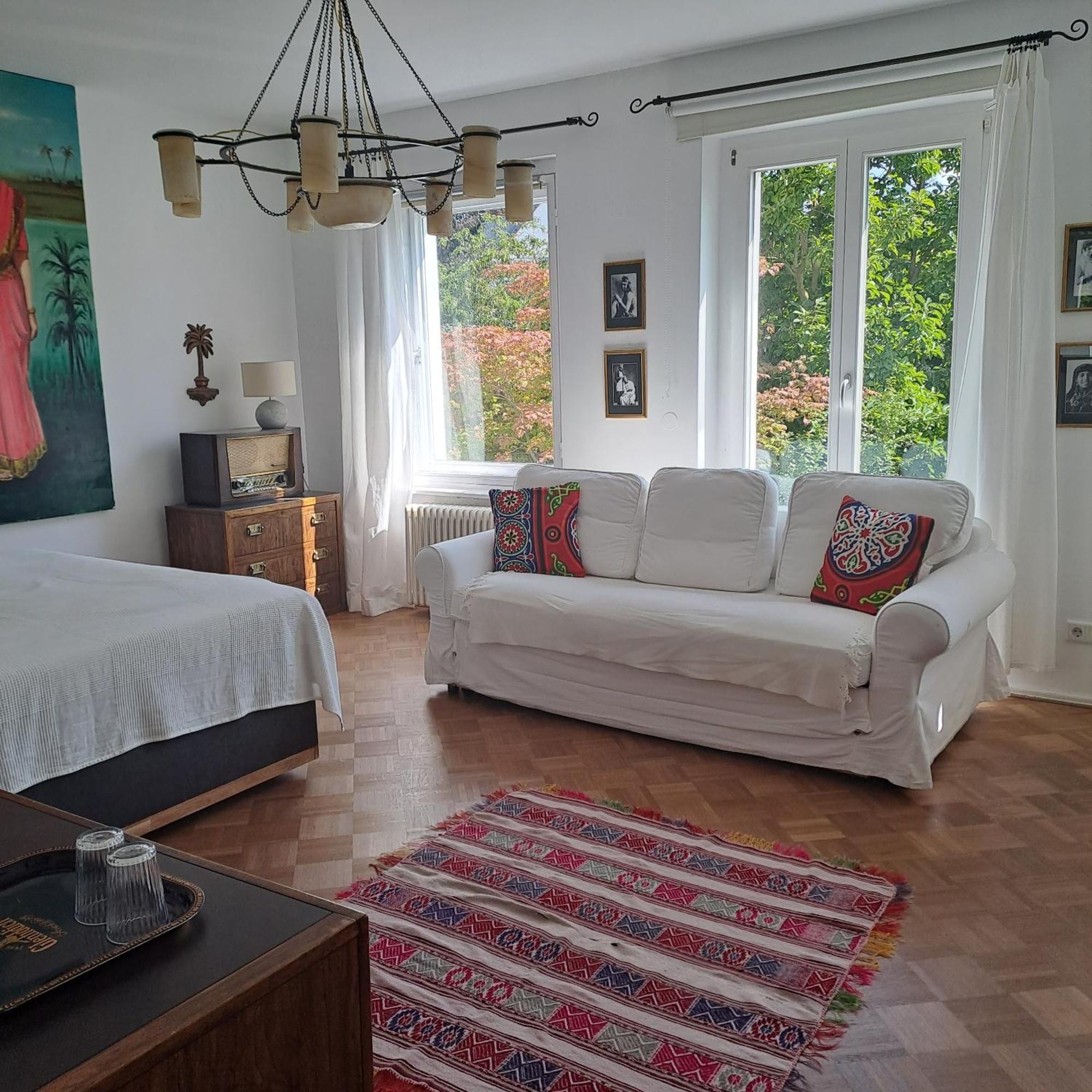 Spacious In Tempelhof Park Area Privatunterkunft