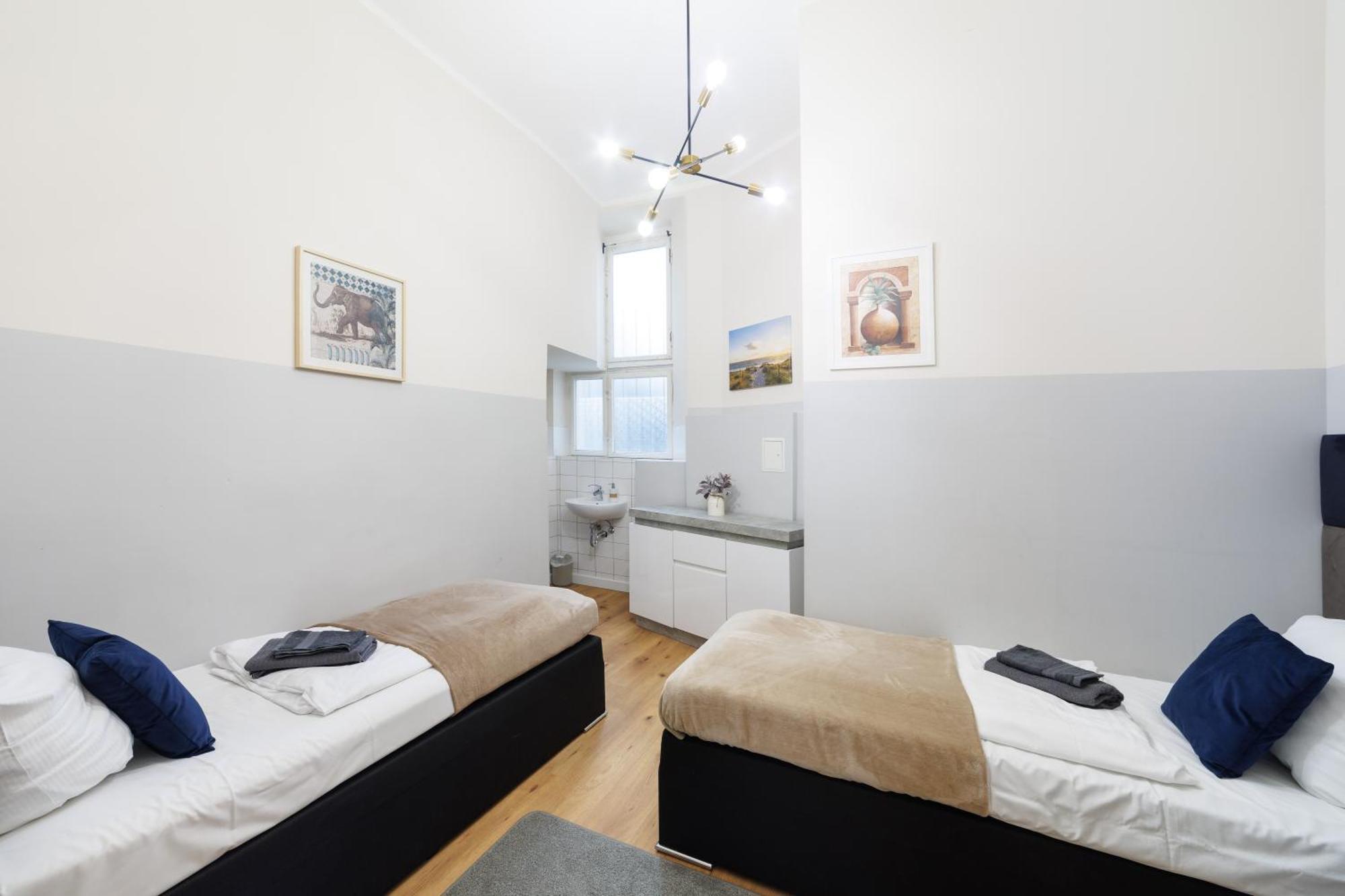 Stylish 4rooms Flat Am Adenauerplatz 8 Personen Kurfuerstendamm * Berlin