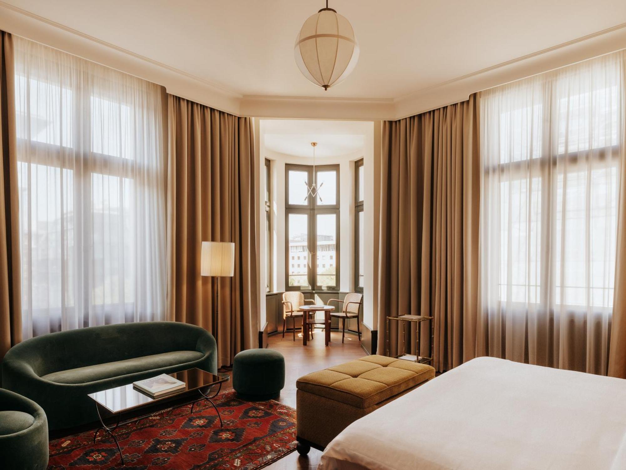 Boutique Chateau Royal Hotell