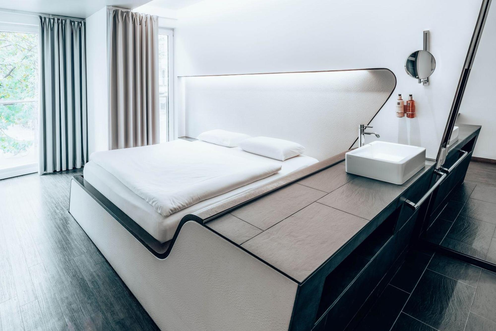 Hotell Q! 4*