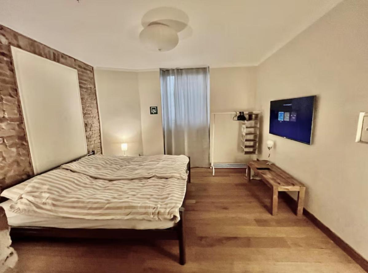 Lägenhet Im Nollendorfkiez, 2 Zimmer, Kueche, Bad, Berlin