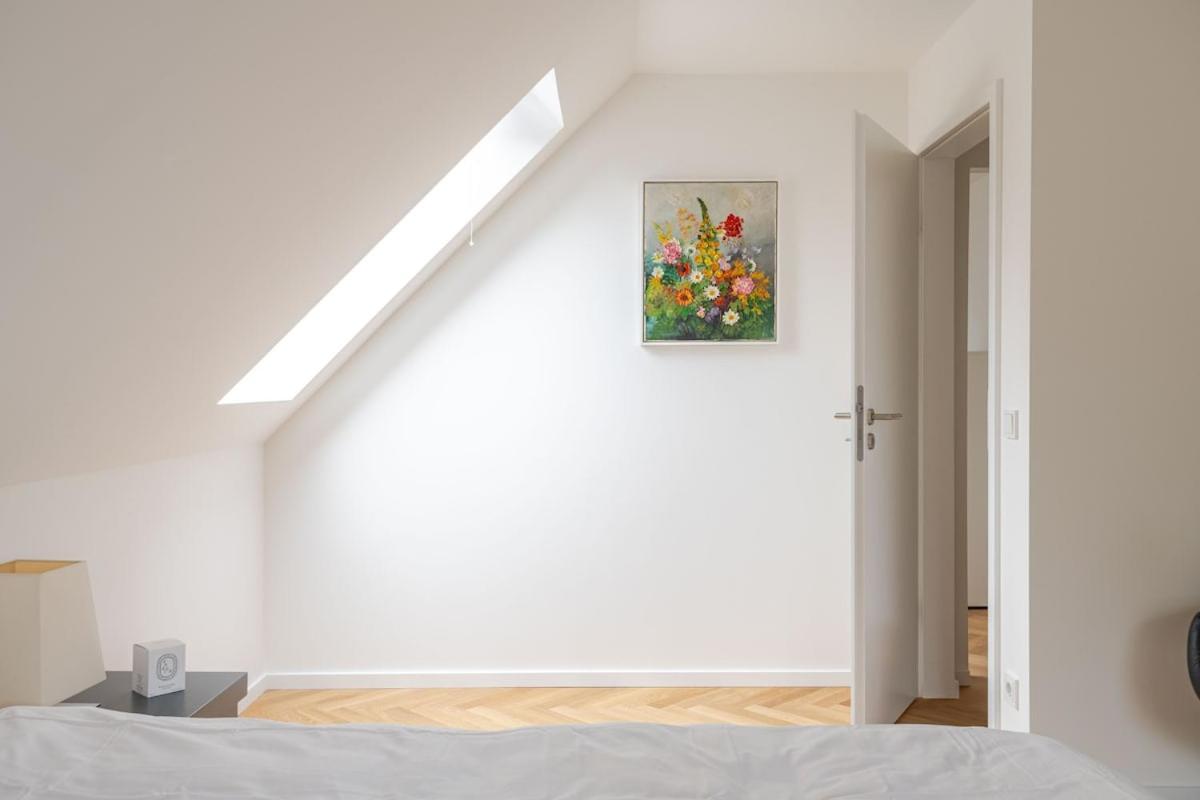 Idyllisches, Neu Renoviertes Haus Mit Steg Am