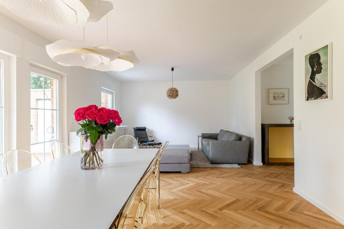 Idyllisches, Neu Renoviertes Haus Mit Steg Am Berlin