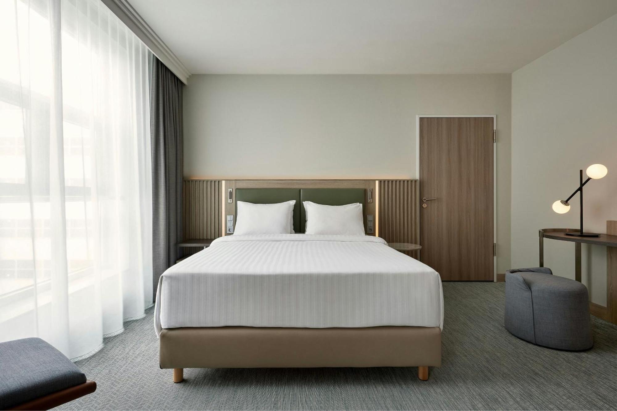Courtyard Mitte 4*