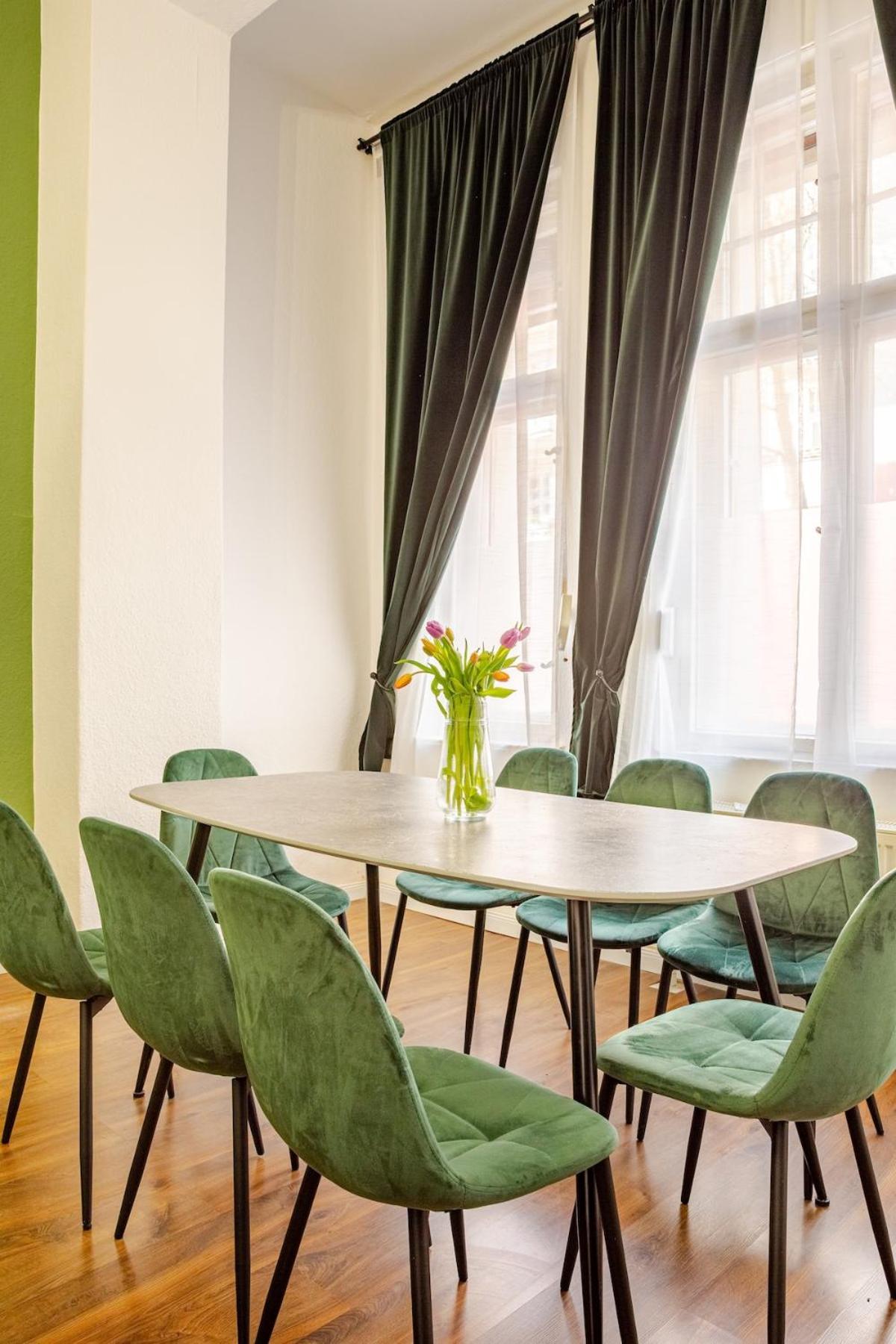 Lägenhet 3-room Treptower Park Berlin