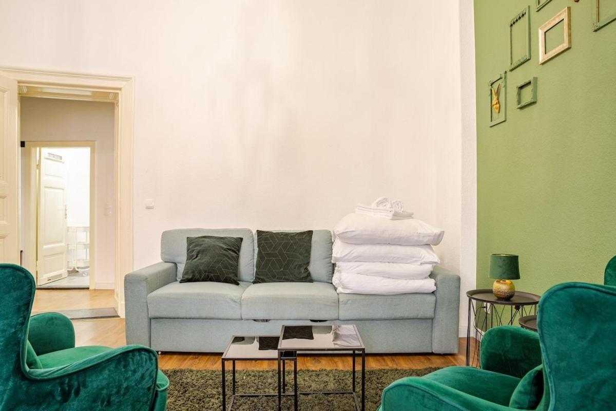 Lägenhet 3-room Treptower Park