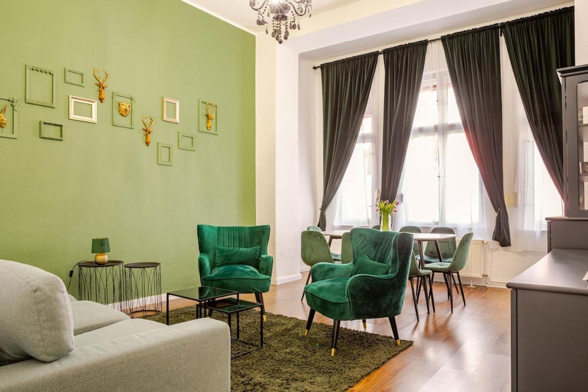 Lägenhet 3-room Treptower Park