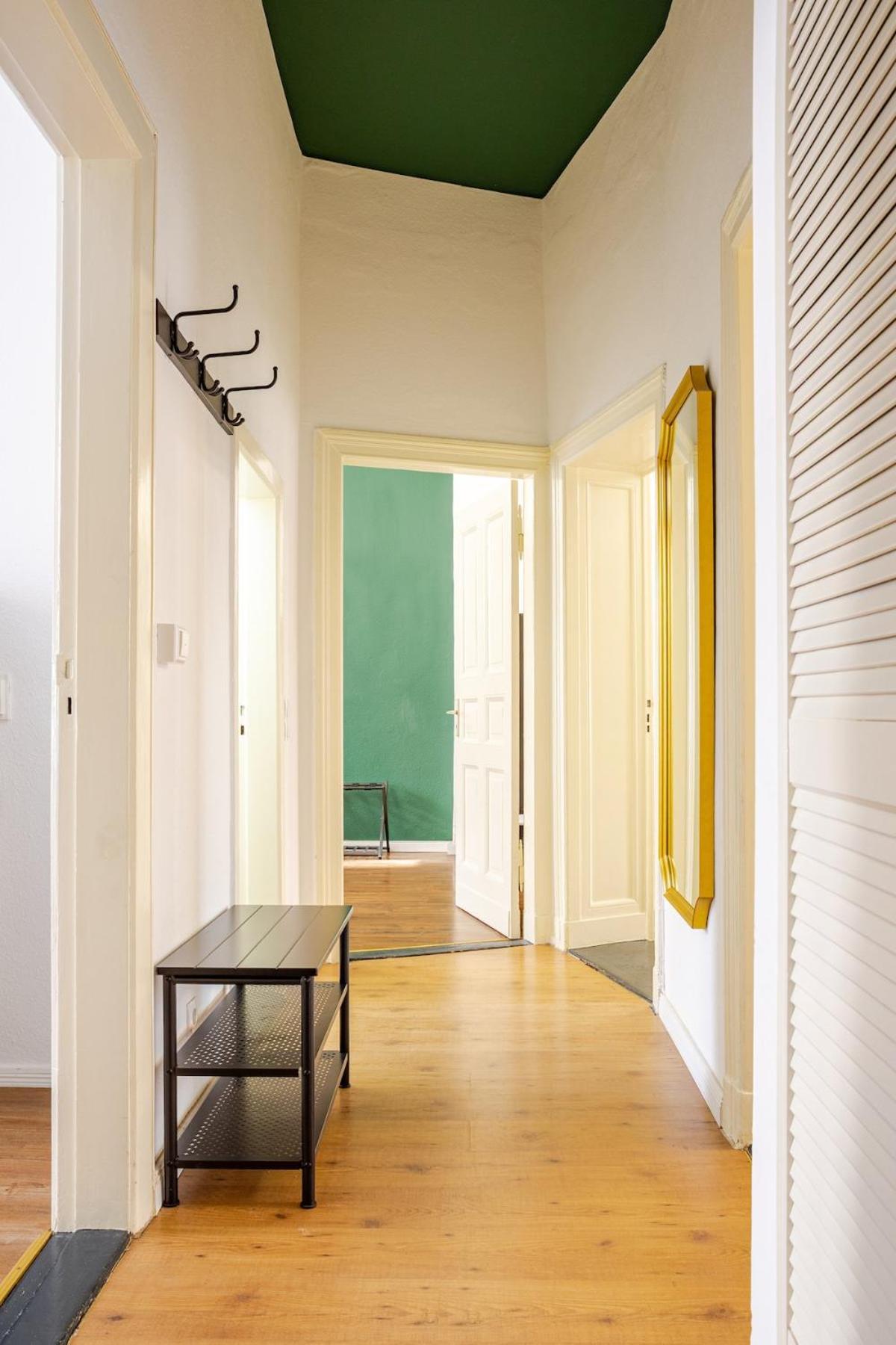 Lägenhet 3-room Treptower Park