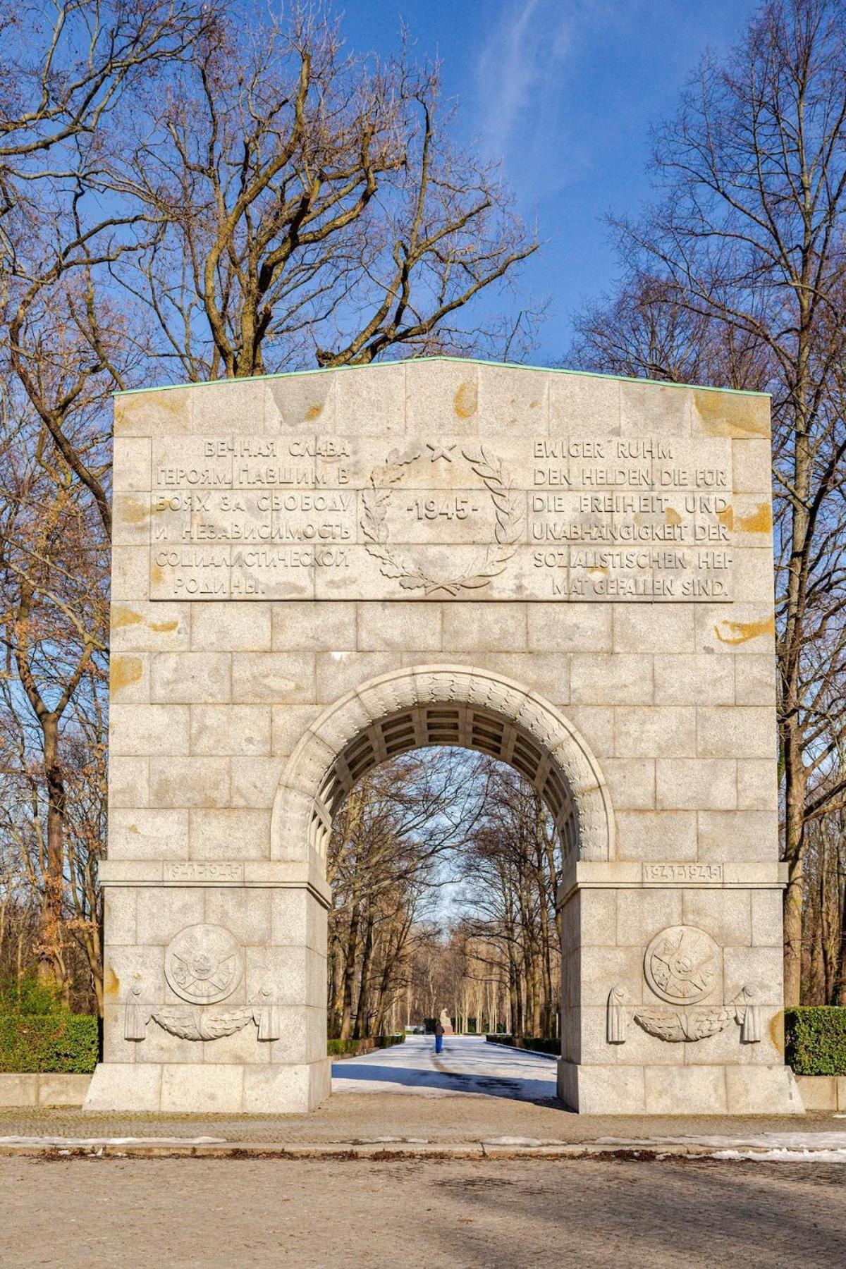 Lägenhet 3-room Treptower Park