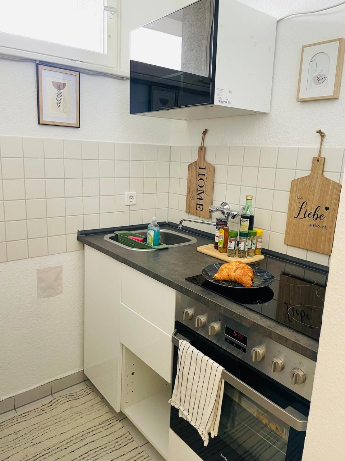Apartment Messe & Ku'damm Naehe Mit Parkplatz Berlin
