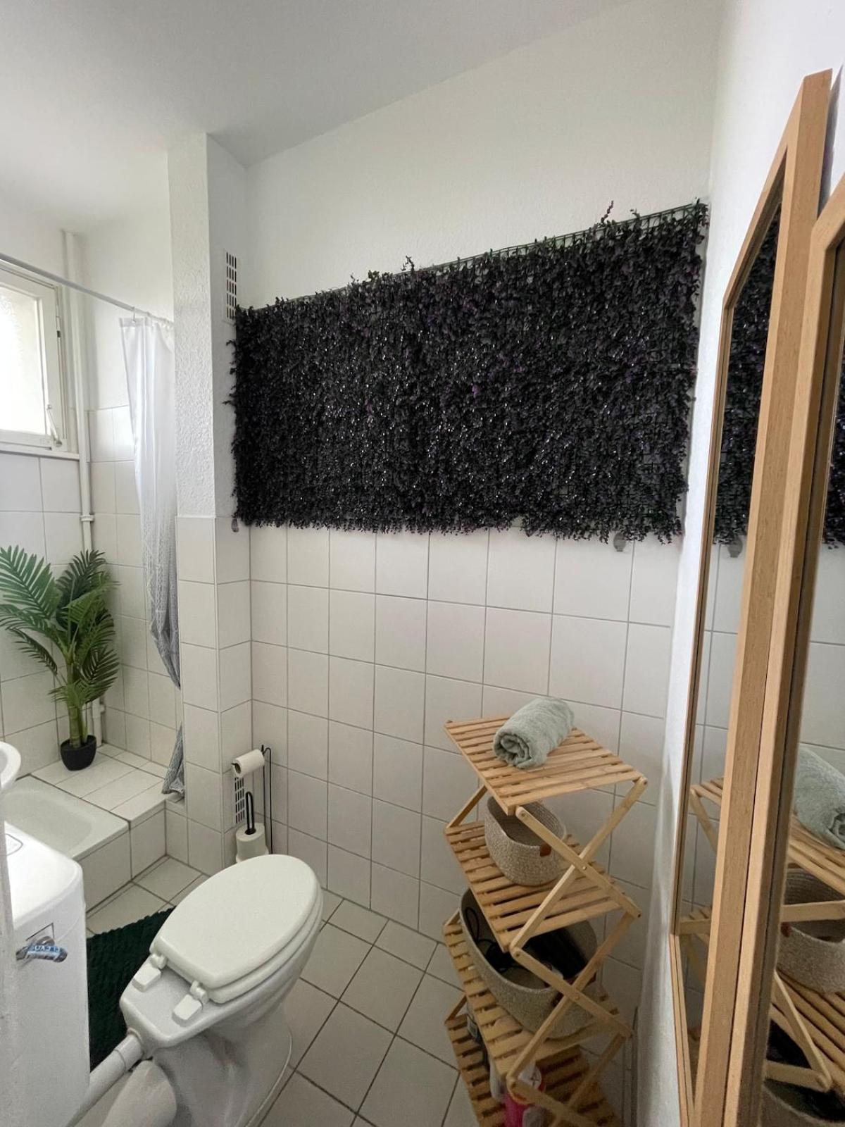 Apartment Messe & Ku'damm Naehe Mit Parkplatz