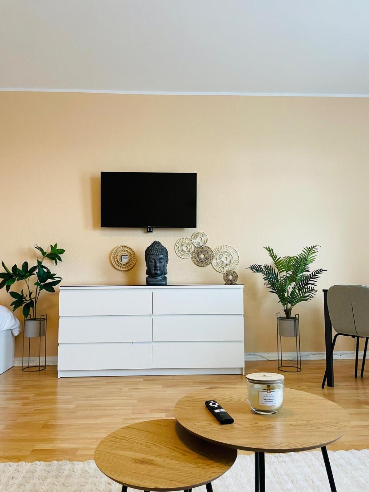 Messe & Ku'damm Naehe Mit Parkplatz Apartment *