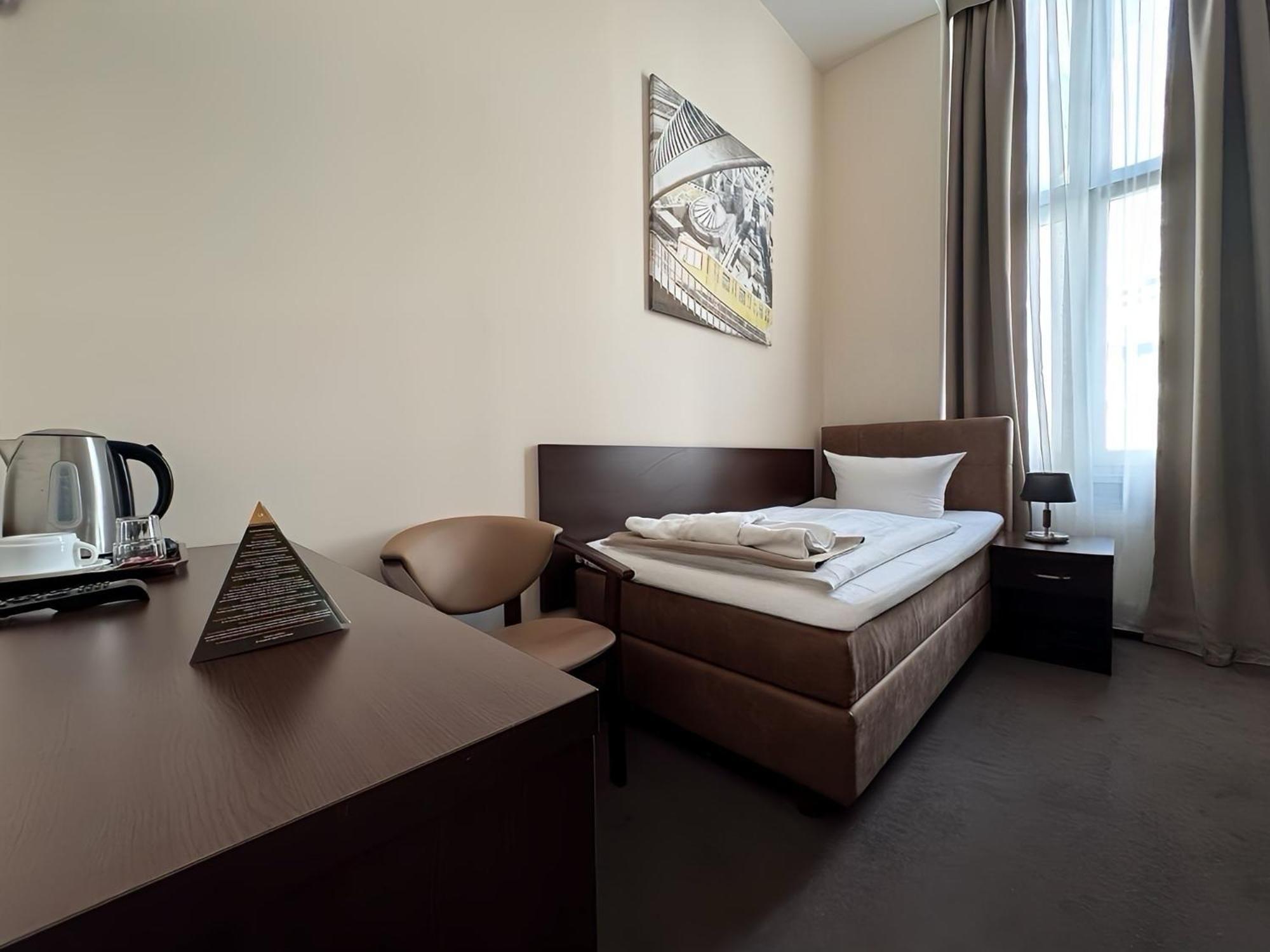 Upper Kurfürstendamm Hotell