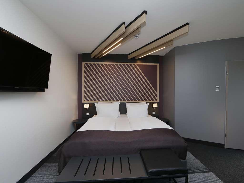 Berlin-airport Hotel 2*