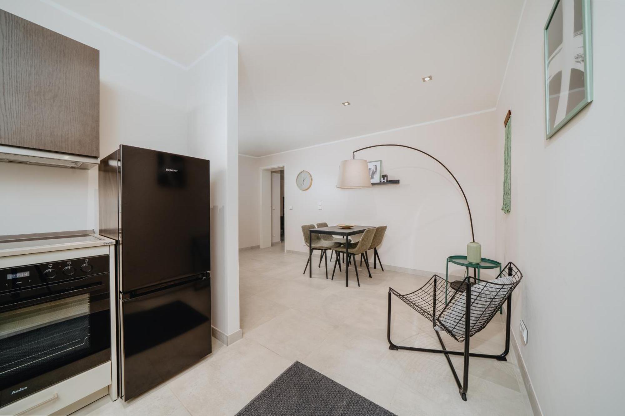 Apartment Homely - Huge Terrace, Modern, Quiet, Near Kudamm