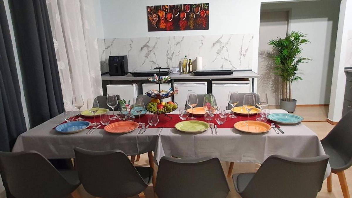 Apartment Gemuetliche Fuer 9 Personen *