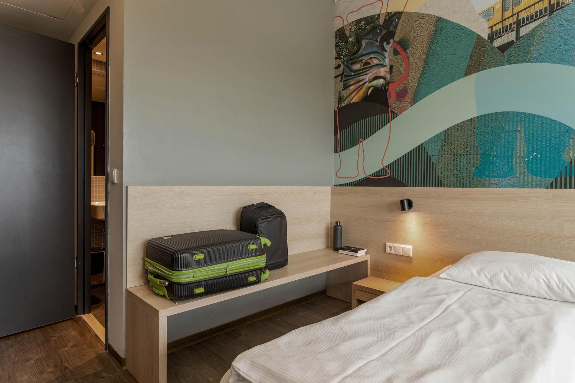 Meininger Airport Hotel Berlin