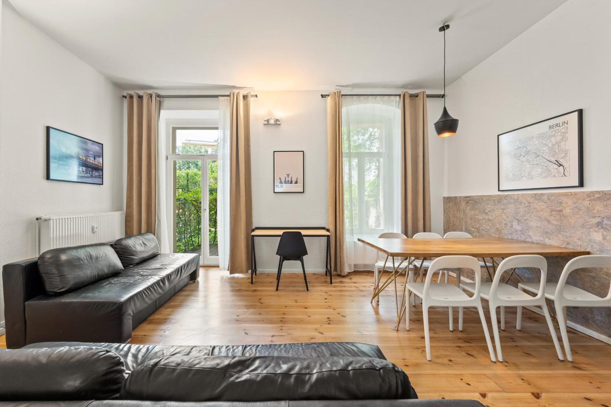 Mooeve Friedrichs Big With Terrace Apartment *
