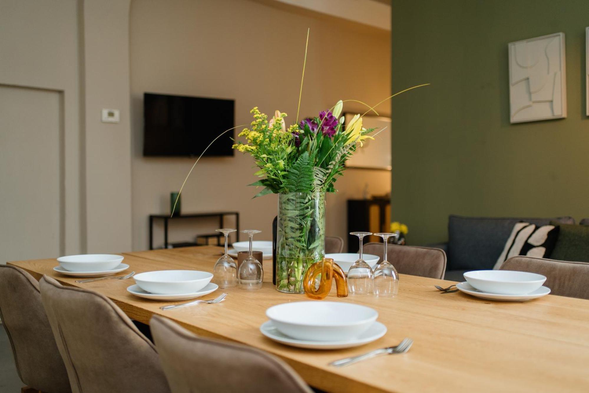 Lejlighed Homely - Historic Building, 3 Bedrooms, Mauerpark, Family & Business *