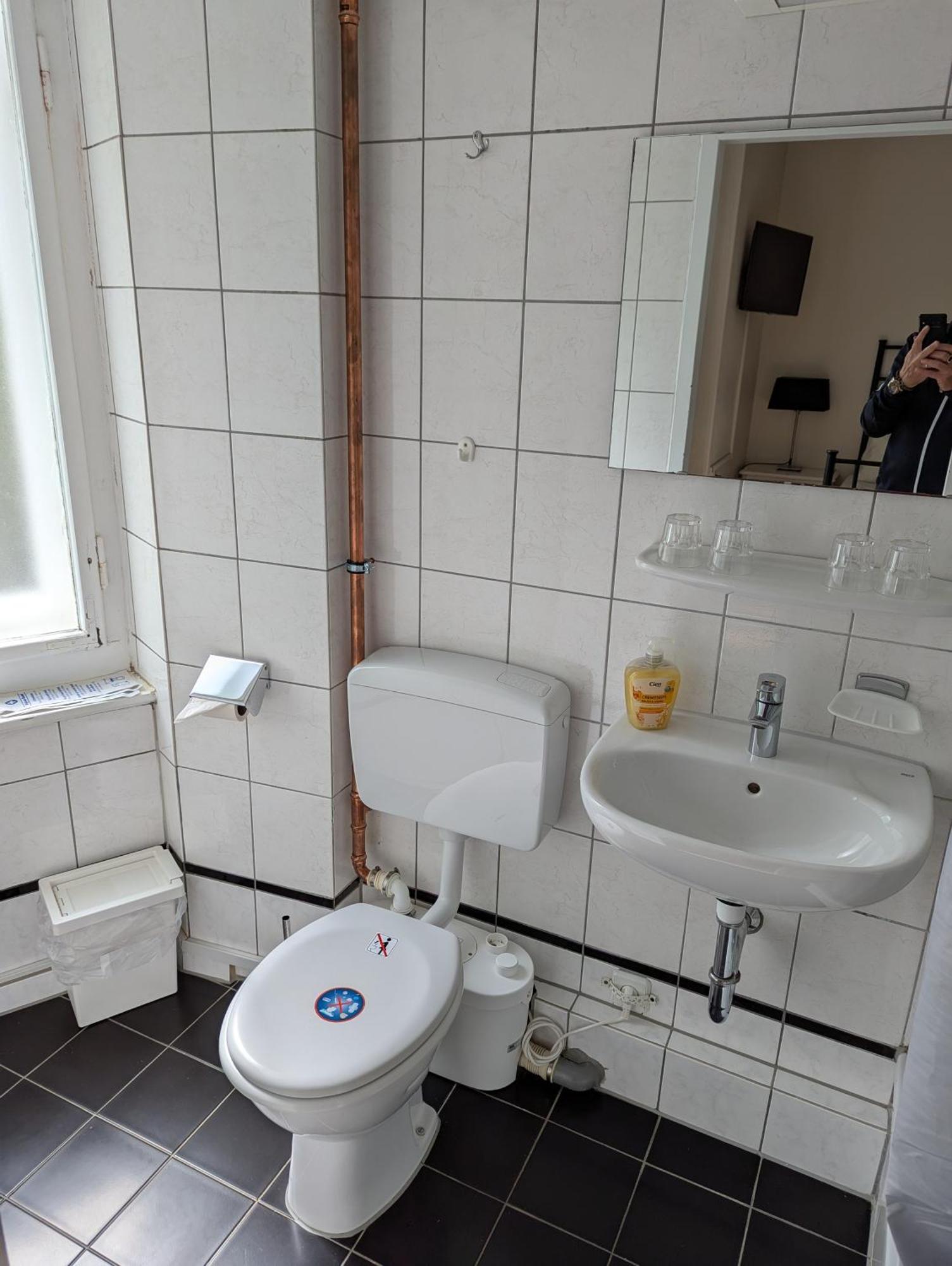 Waizenegger Am Kurfuerstendamm 2*