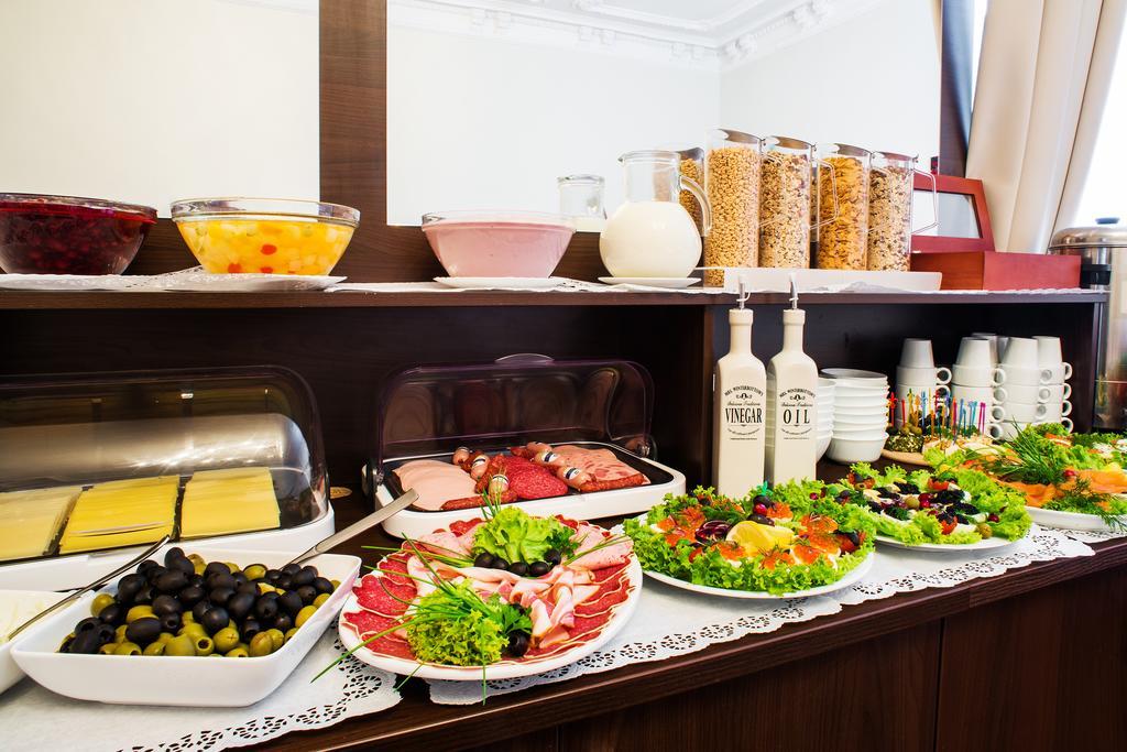 Hotell Upper Kurfürstendamm 3*