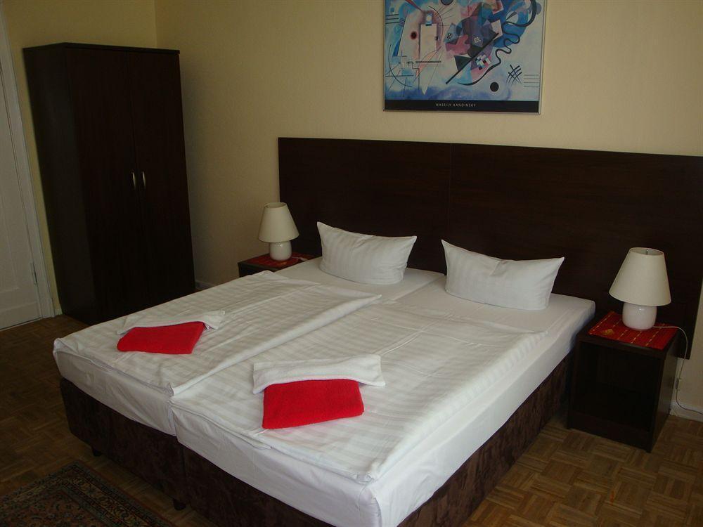 Hotel-pension Austriana Guest house 2*