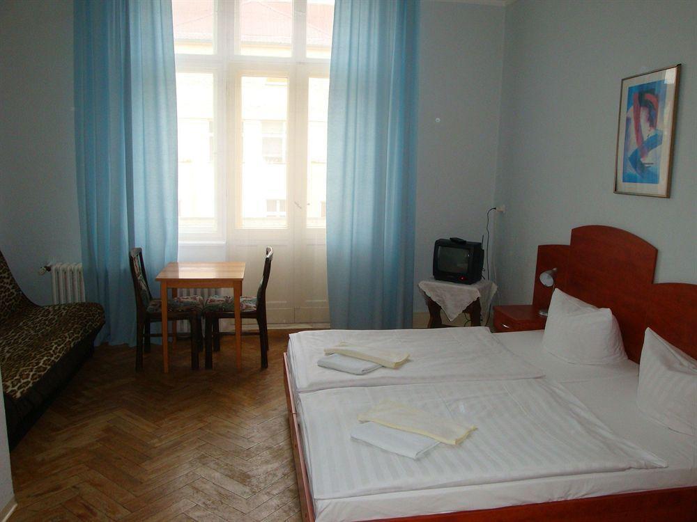 Guest house Hotel-pension Austriana Berlin