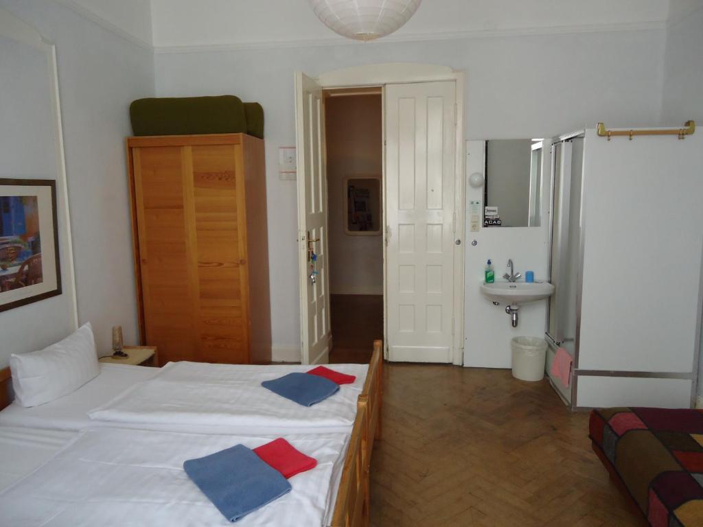 Guest house Hotel-pension Austriana Berlin