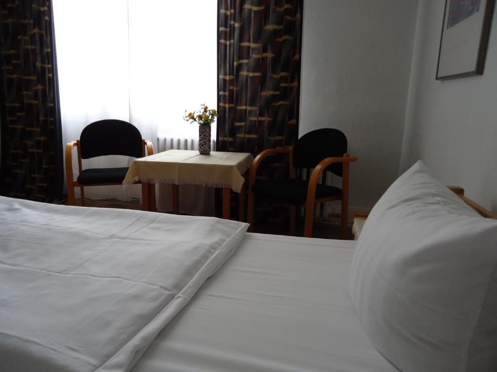 Hotel-pension Austriana Berlin