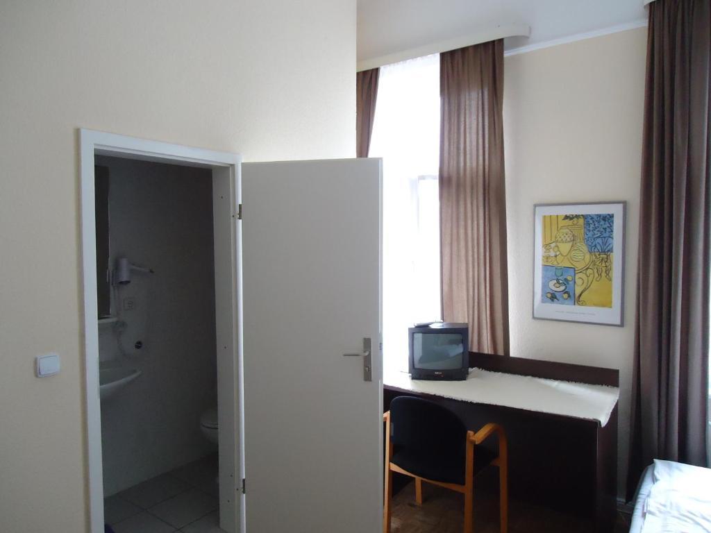 Hotel-pension Austriana Guest house Berlin