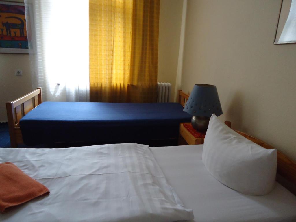 Guest house Hotel-pension Austriana