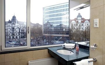 Kurfürstendamm 3* Berlin