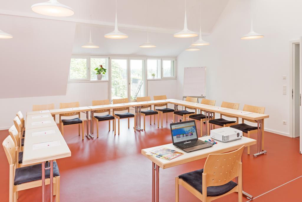 Hotel Gäste- Und Tagungshaus Am Glockengarten 3*