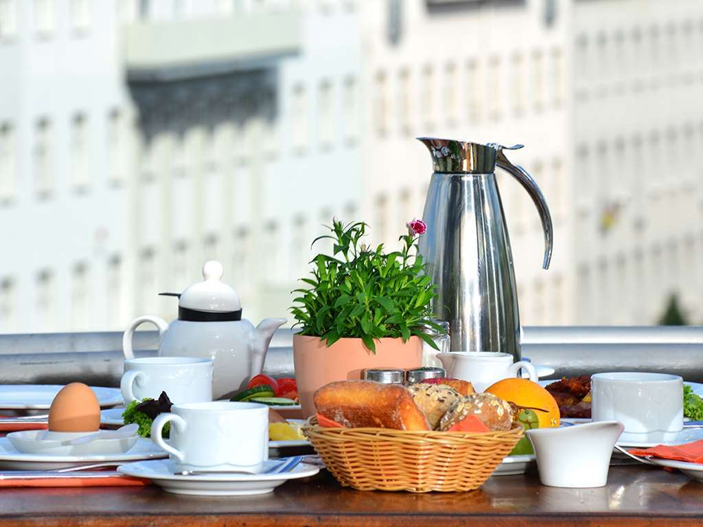Domicil By Golden Tulip Hotell