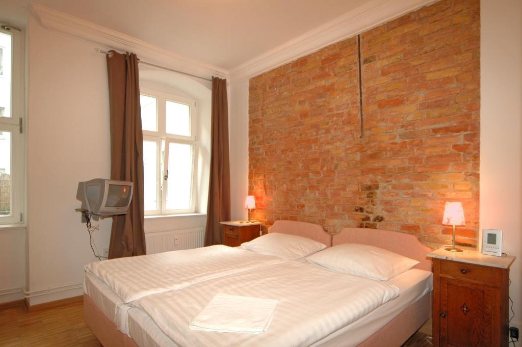 Hotel Schall & Rauch 3*