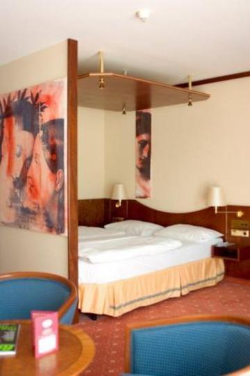 Derag Konigin Luise 4* Berlin