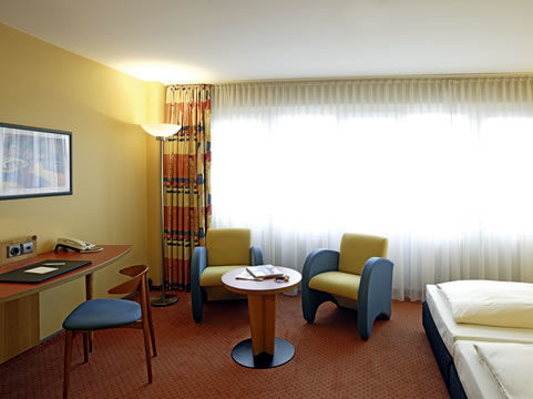 Nh Ost 4* Berlin