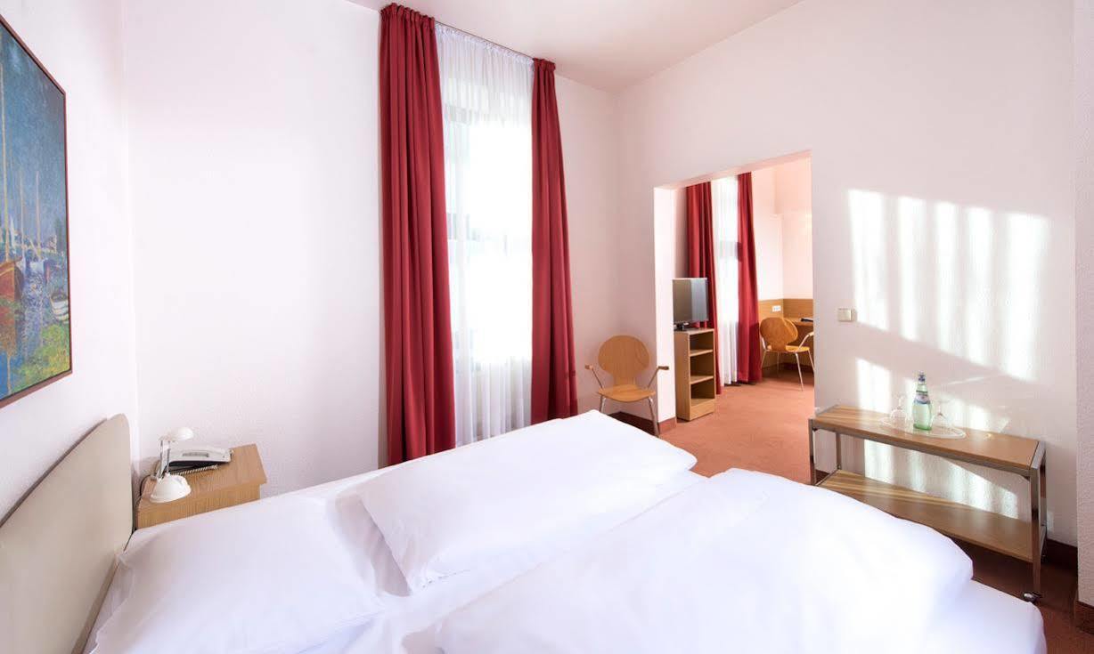 Max Brown Ku'damm Hotel Berlin