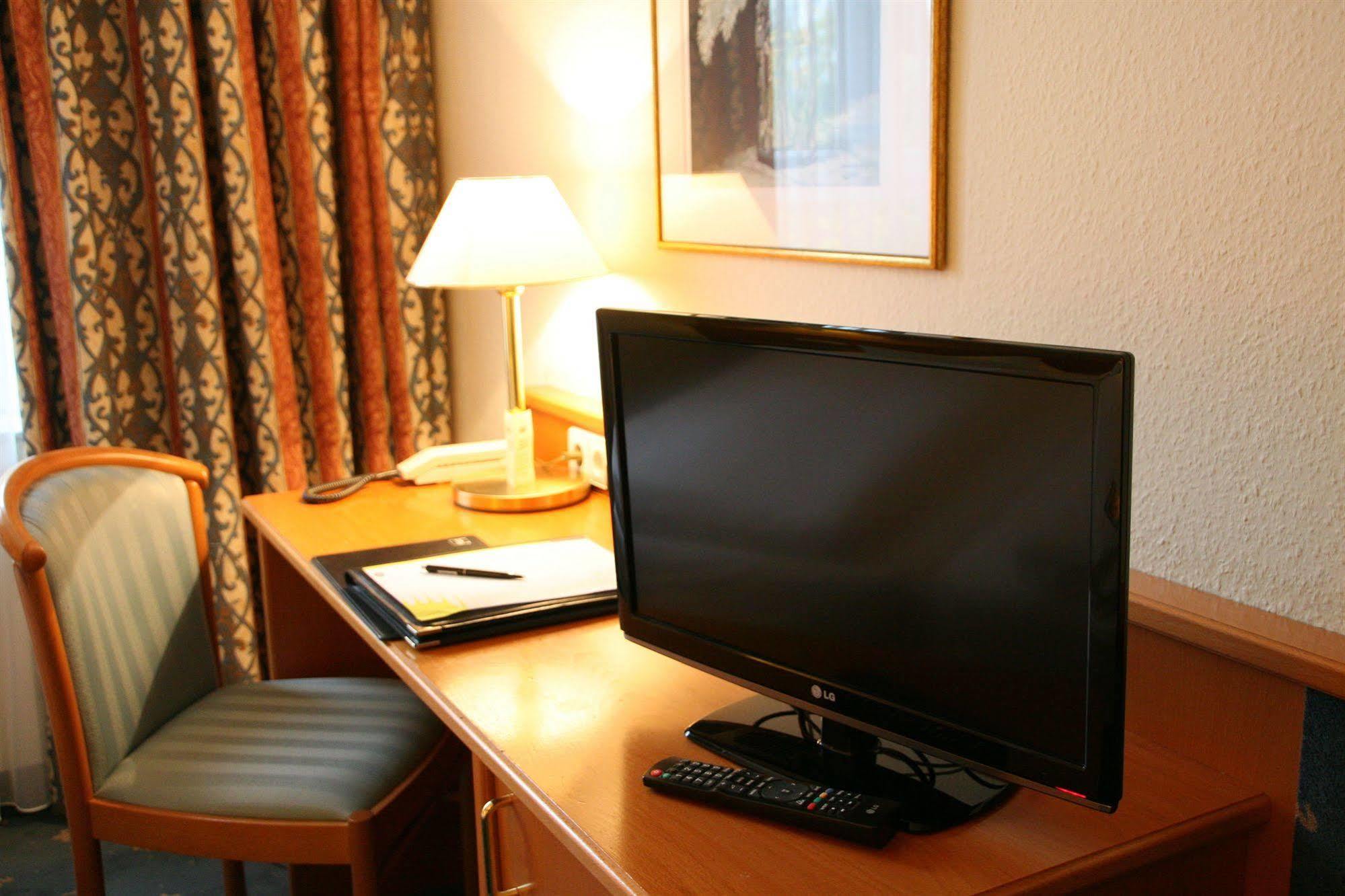 Birgit Mitte Hotell 3*