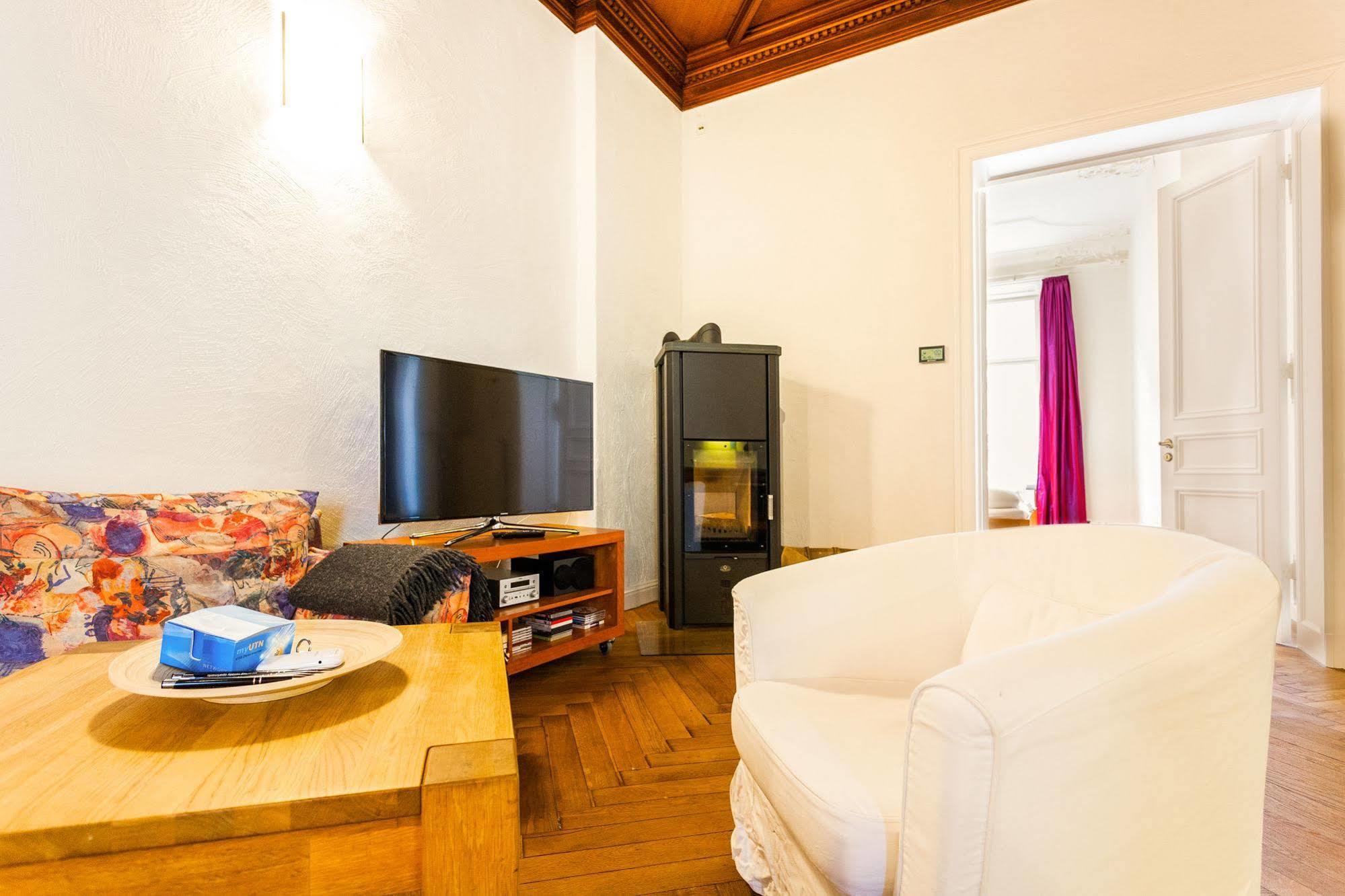 Aptc Downtown Monument4rent Near Checkpoint Charlie Lejlighed *
