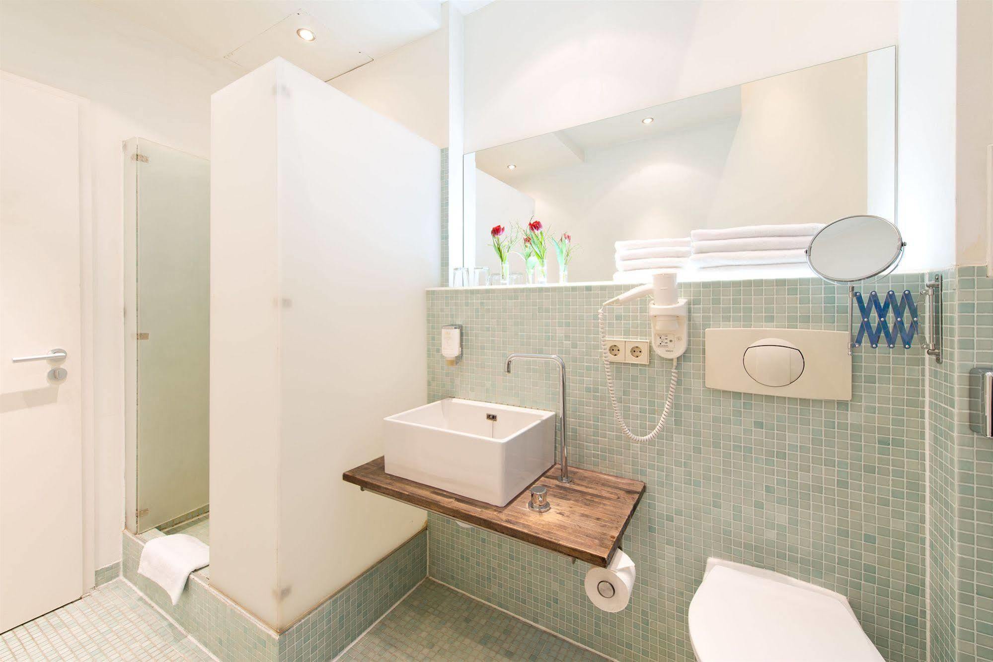 Hotel&apartments Zarenhof Mitte 3*