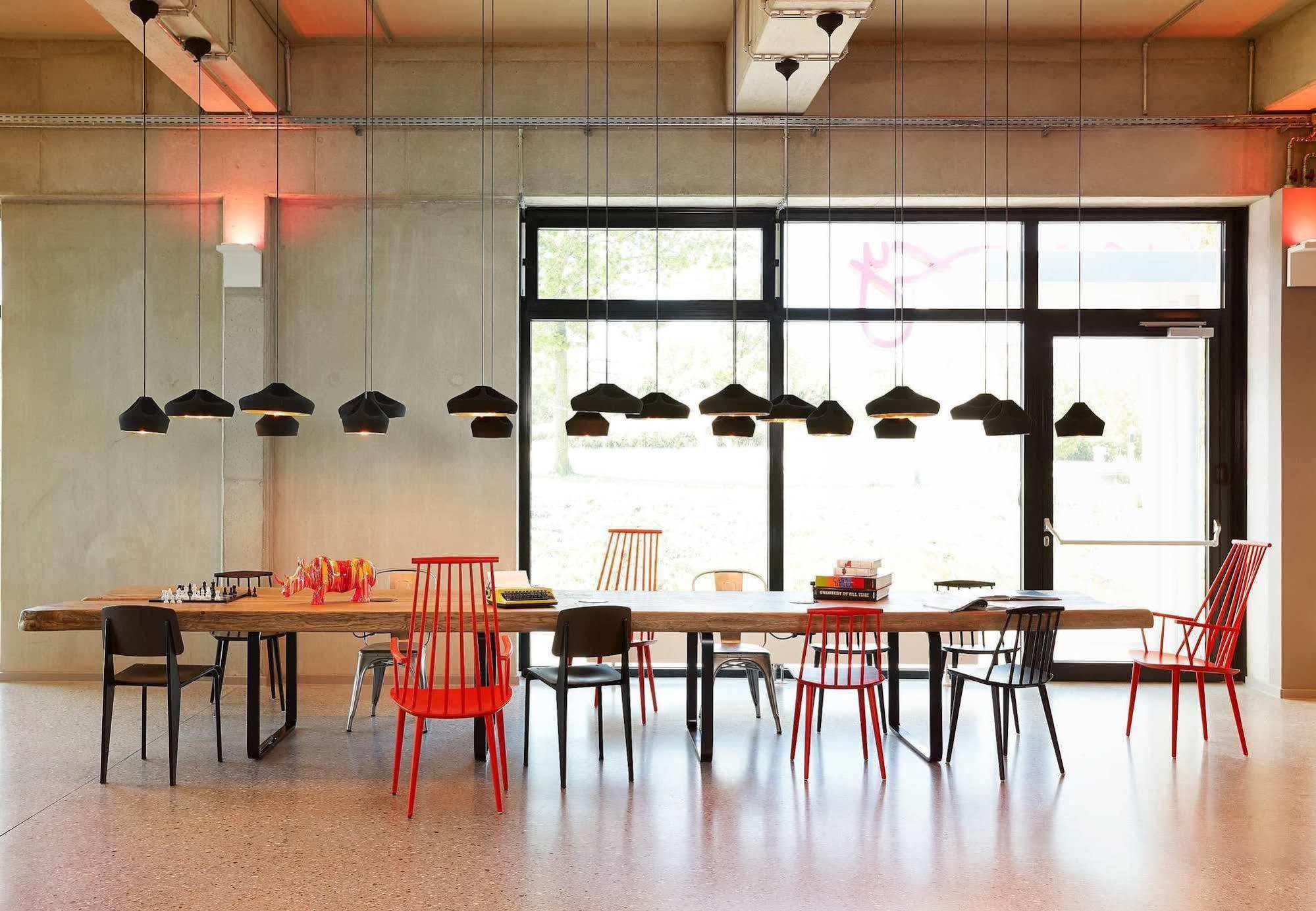 Hotell Moxy Ostbahnhof 4*