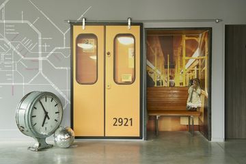 Moxy Ostbahnhof Hotell Berlin